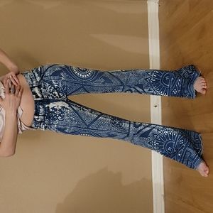 Free People Boho Pattern Flare Jeans, size 24